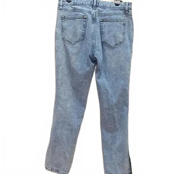 Gianni Bini Women's Light Wash Jeans - Size 31 - Picture 2 of 5